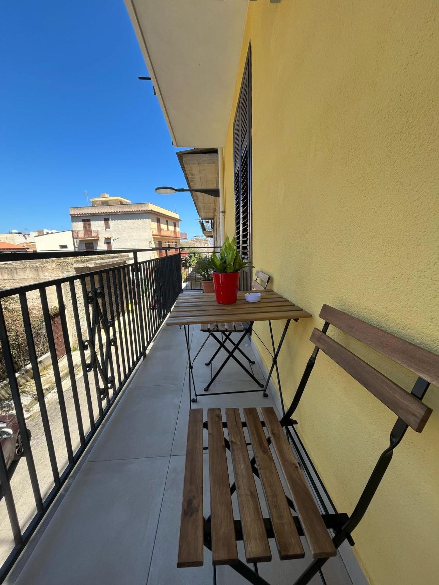 Maresia Apartment Altavilla Milicia Exterior foto